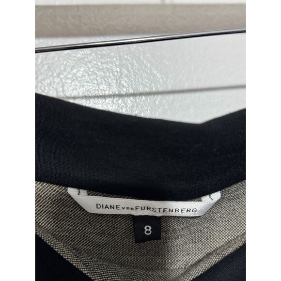 Diane von Furstenberg Scout Wool Blend Mini Skirt Floral Print Size 8 USA - Picture 3 of 4